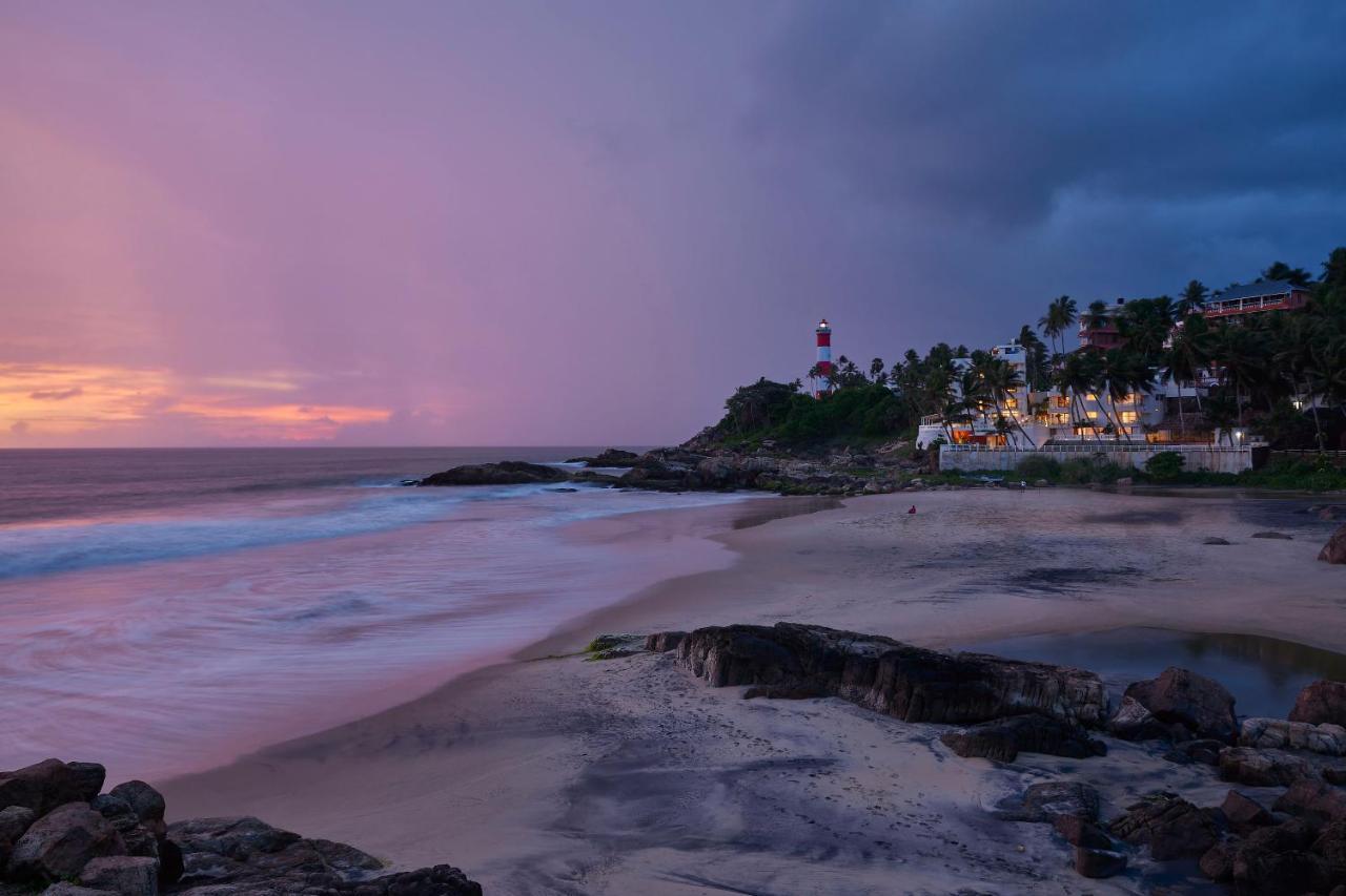 Rockholm At The Light House Beach Kovalam Bagian luar foto